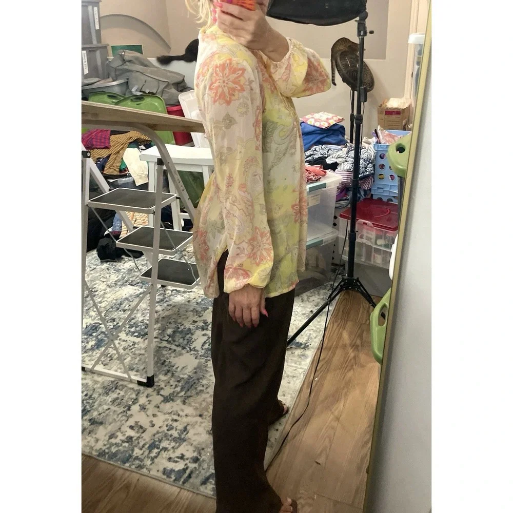 Susan Graver Blouse Popover V-neck Top Size S Yellow Colorful Semi Sheer Floral - Picture 13 of 14